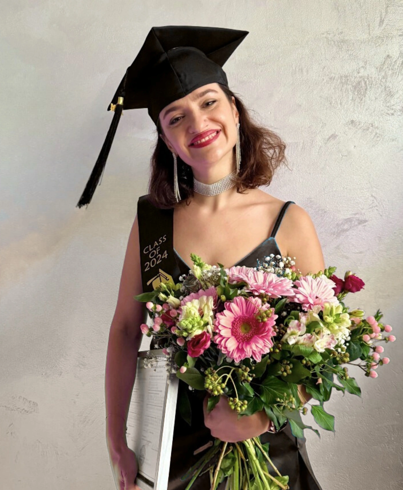 Психолог-консультант с улыбкой — поддержка в кризисных ситуациях